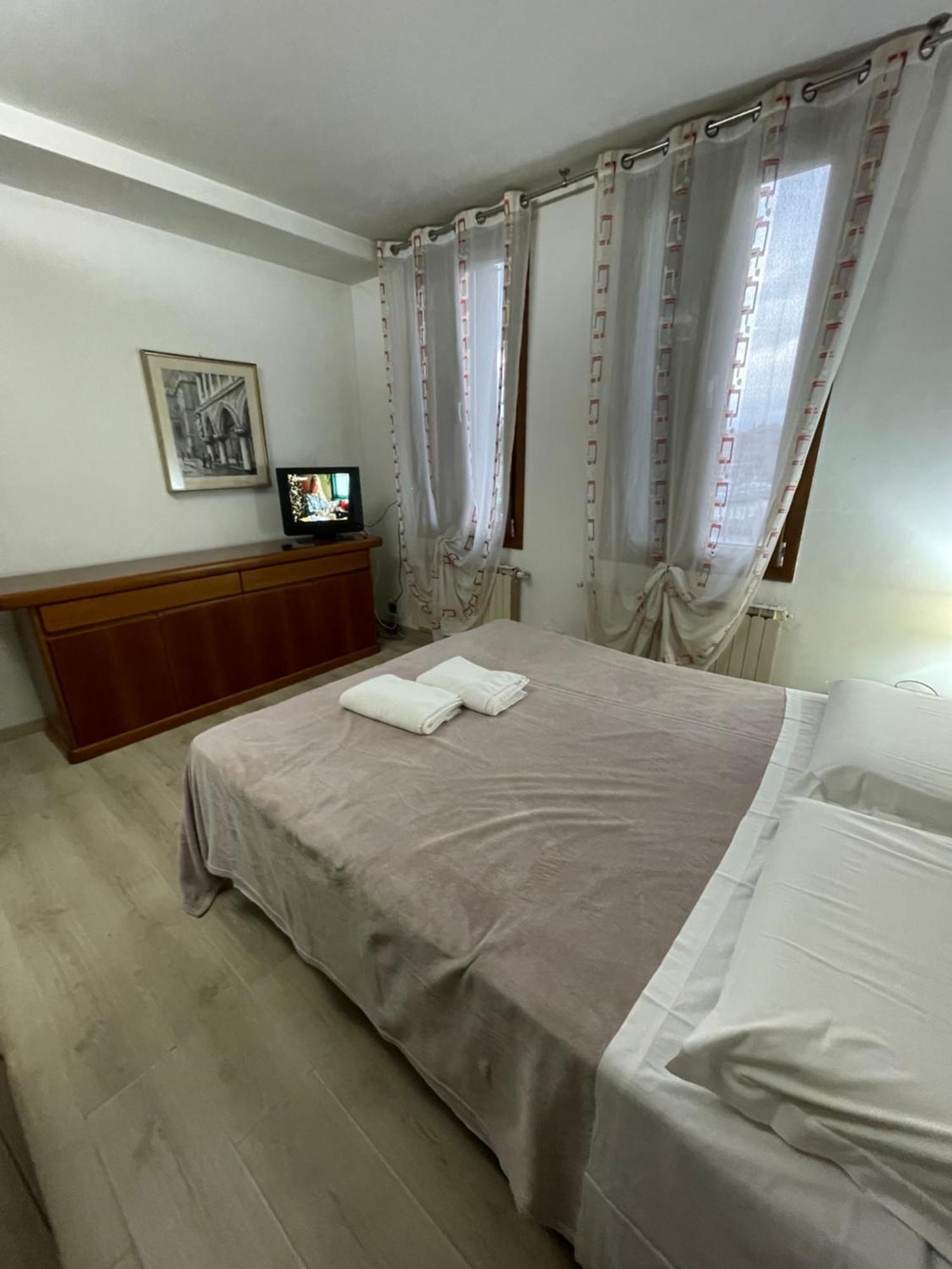 Sunset Venice Guest House Exterior foto